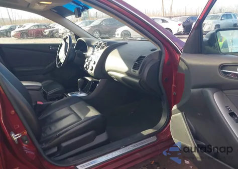 2010 Nissan Altima 2.5 S z USA, uszkodzony, nr VIN 1N4AL2AP7AN558960